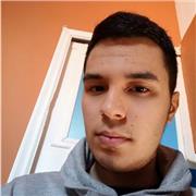 Jóven con el máximo nivel permitido de Inglés